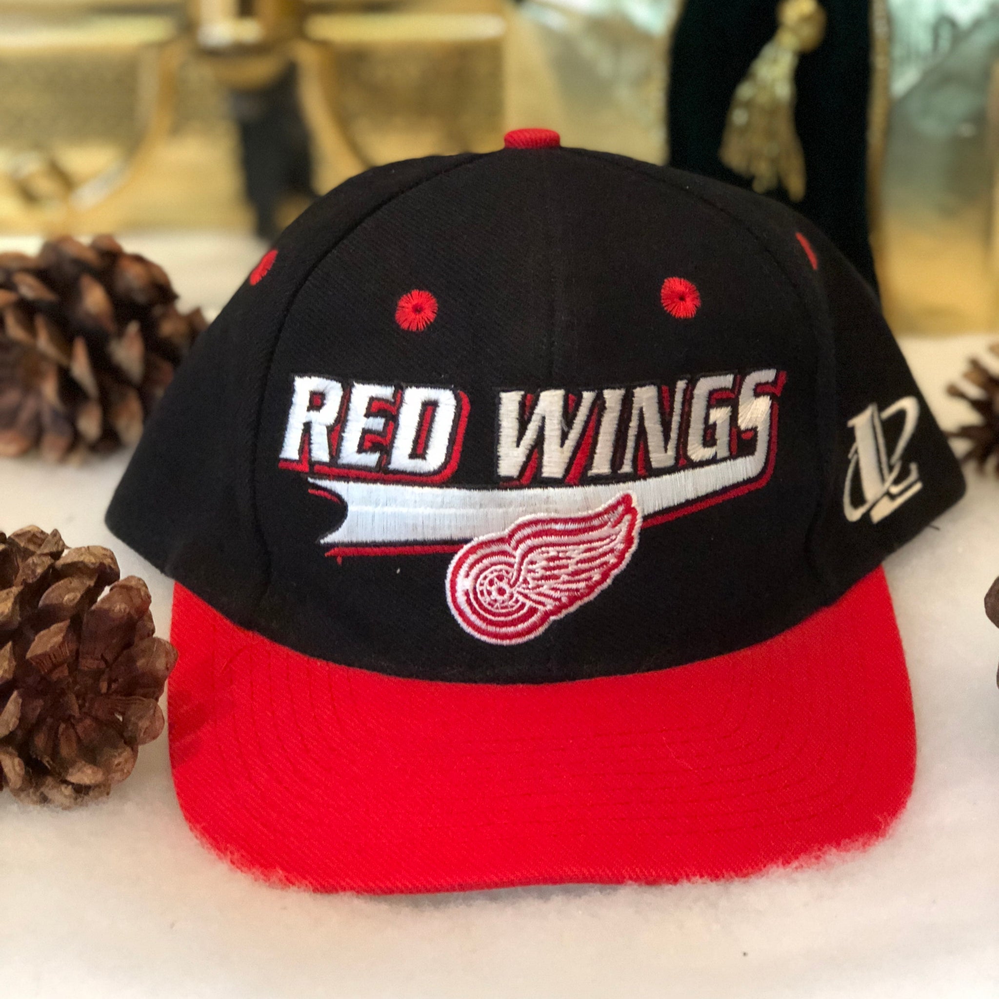 Vintage Logo Athletic NHL Detroit Red Wings Snapback Hat