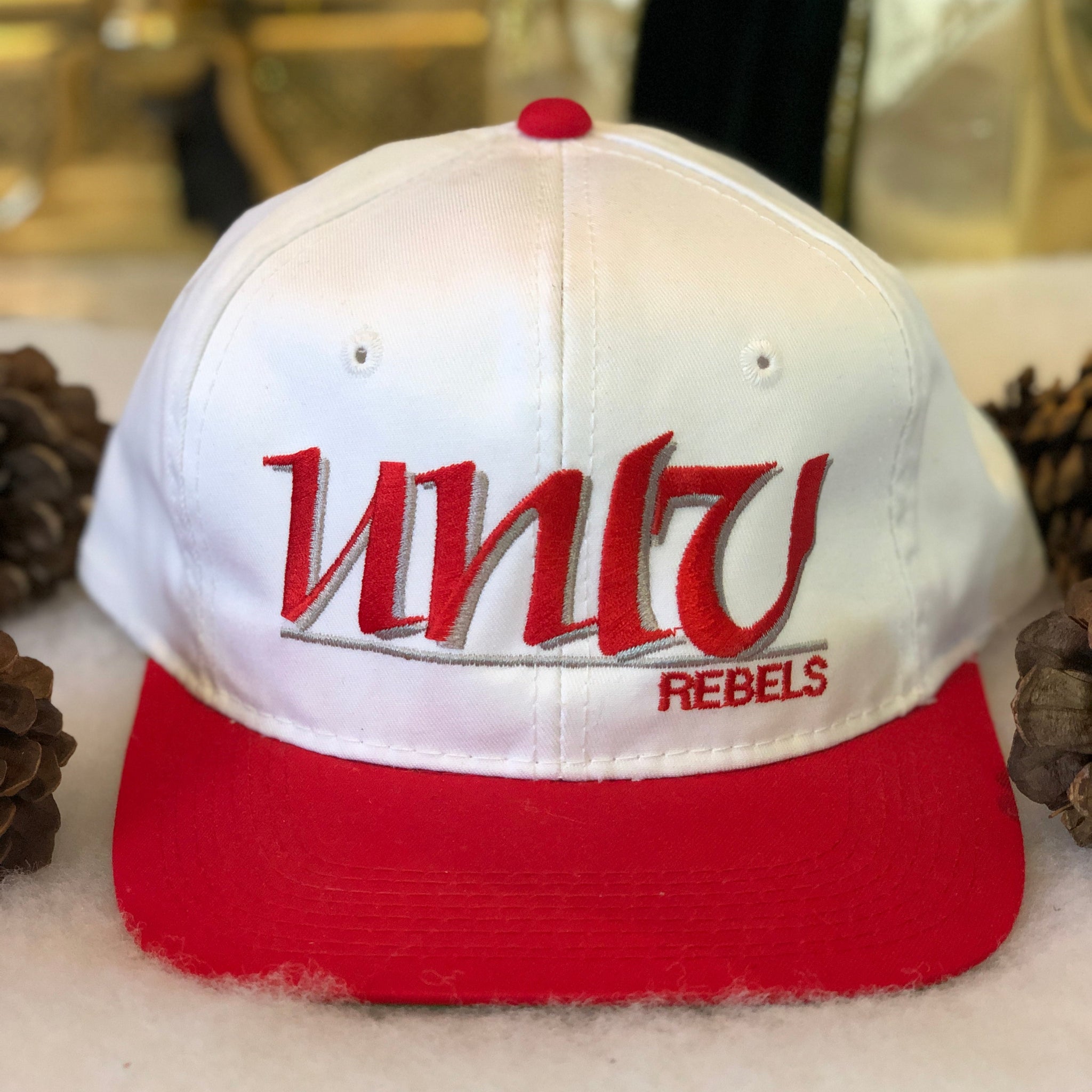 Vintage Deadstock NWOT The Game NCAA UNLV Runnin' Rebels Snapback Hat