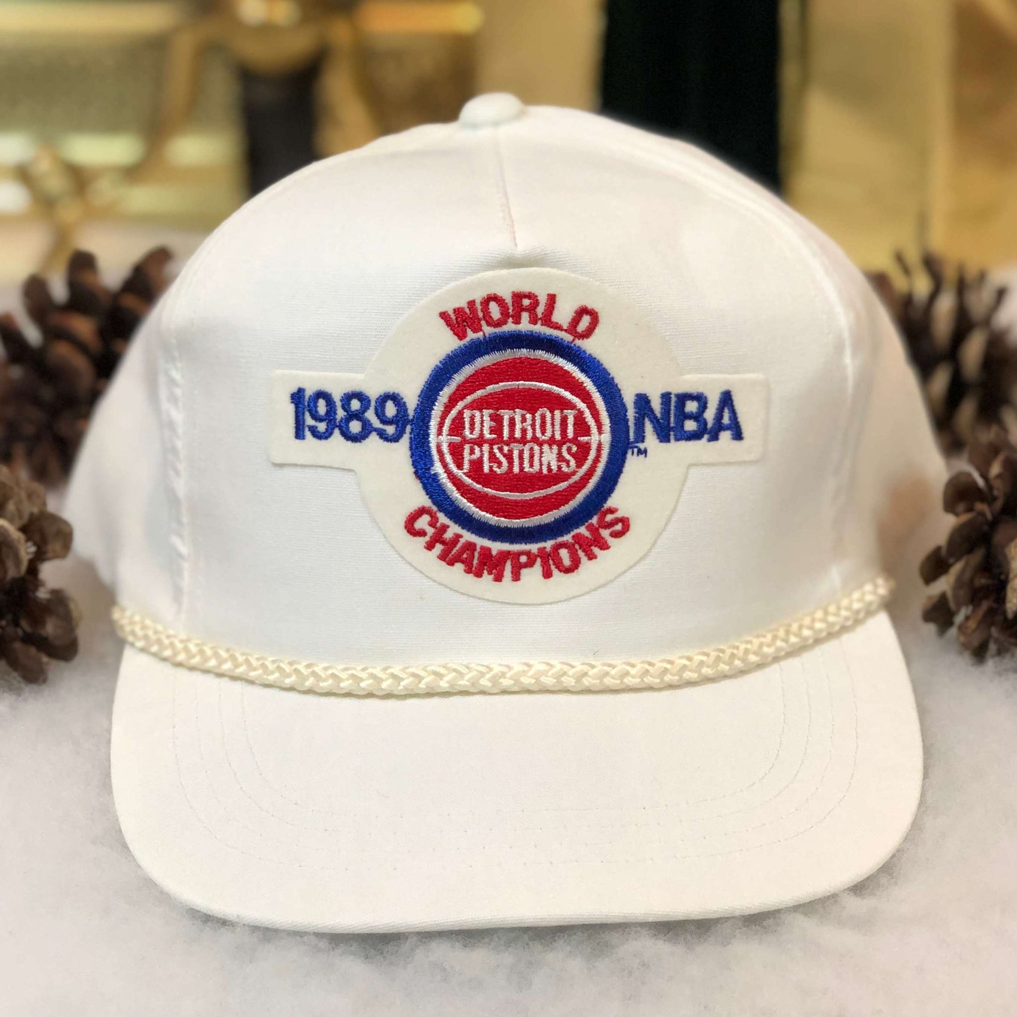 Vintage Deadstock NWOT 1989 NBA Detroit Pistons World Champions Yupoong Twill Snapback Hat