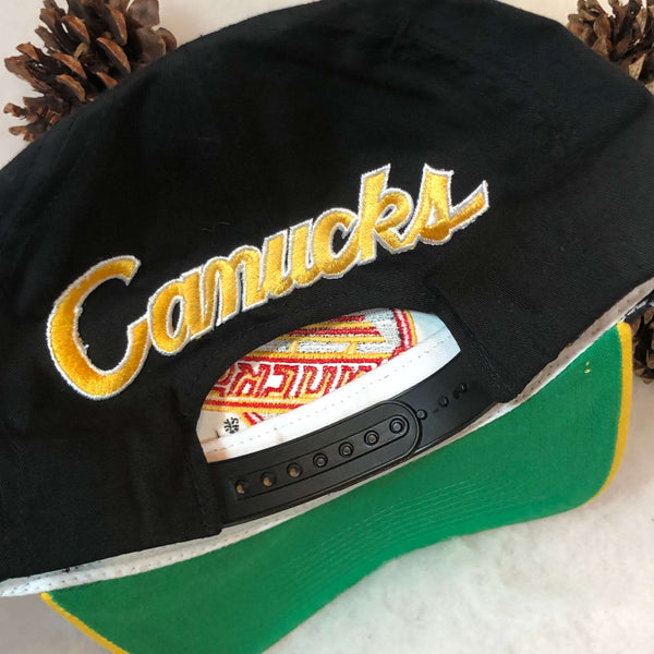 Vintage NHL Vancouver Canucks Sports Specialties Backscript Twill Snapback Hat