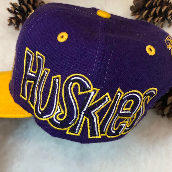Vintage NCAA Washington Huskies Graffiti Top of the World Wool Snapback Hat