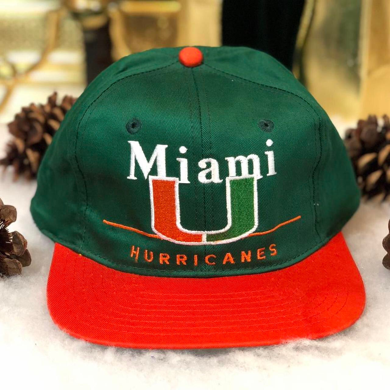 Vintage Deadstock NWT NCAA Miami Hurricanes Twins Enterprise Twill Bar Line Snapback Hat
