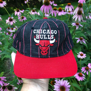 Vintage Universal NBA Chicago Bulls Pinstripe Snapback Hat
