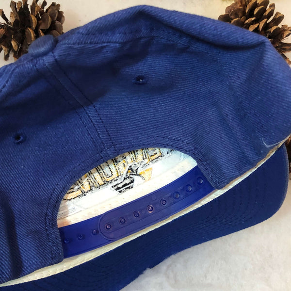 Vintage NHL Pittsburgh Penguins #1 Apparel Snapback Hat