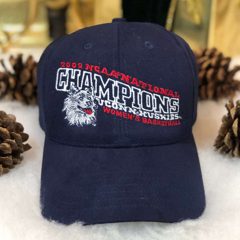 Vintage 2002 NCAA UConn Huskies Women's Champions Anvil Strapback Hat