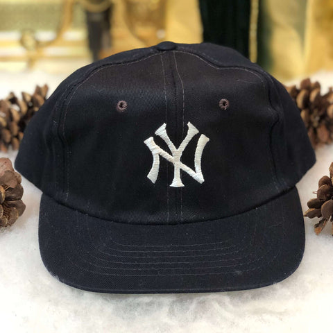 Vintage Deadstock NWOT MLB New York Yankees Yupoong Twill Snapback Hat