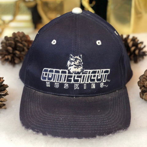 Vintage Deadstock NWOT NCAA UConn Connecticut Huskies Signatures Twill Snapback Hat