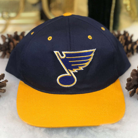 Vintage NHL St. Louis Blues Sports Specialties Plain Logo Twill Snapback Hat