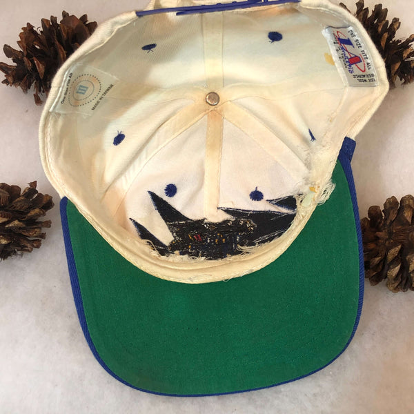 Vintage NCAA Kentucky Wildcats Logo Athletic Sharktooth Snapback Hat