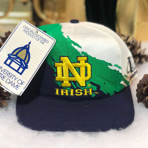 Vintage Deadstock NWT NCAA Notre Dame Fighting Irish Logo Athletic Splash Snapback Hat