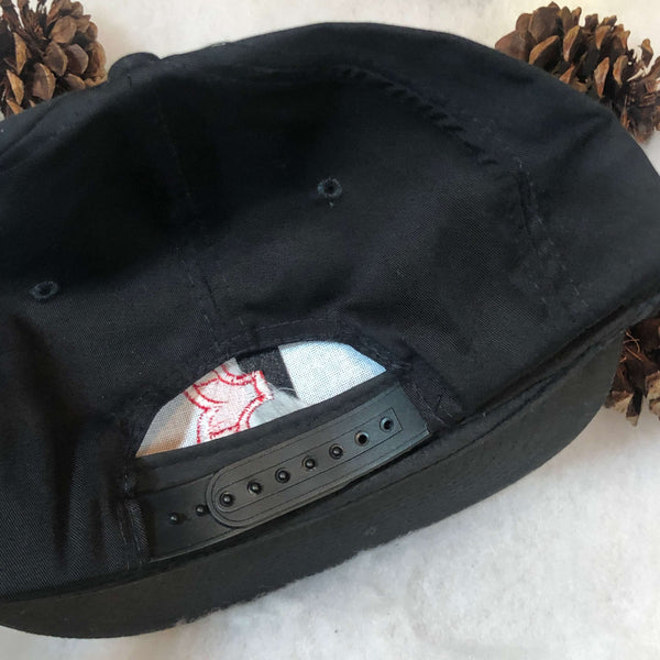 Vintage Deadstock NWOT NBA Chicago Bulls 3 Peat Twill Snapback Hat
