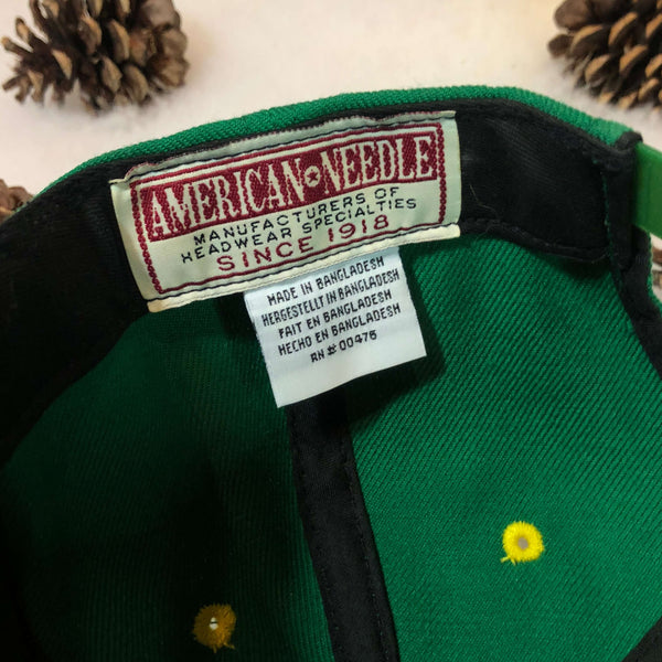 Vintage NCAA Hawaii Islanders American Needle Wool Snapback Hat
