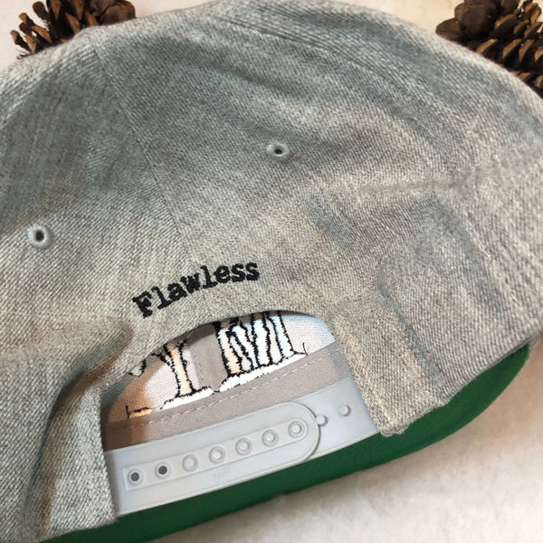 NWOT Mr. Flawless Yupoong Classics Wool Snapback Hat