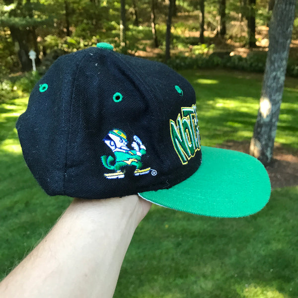 Vintage Top of the World NCAA Notre Dame Fighting Irish Graffiti Snapback Hat