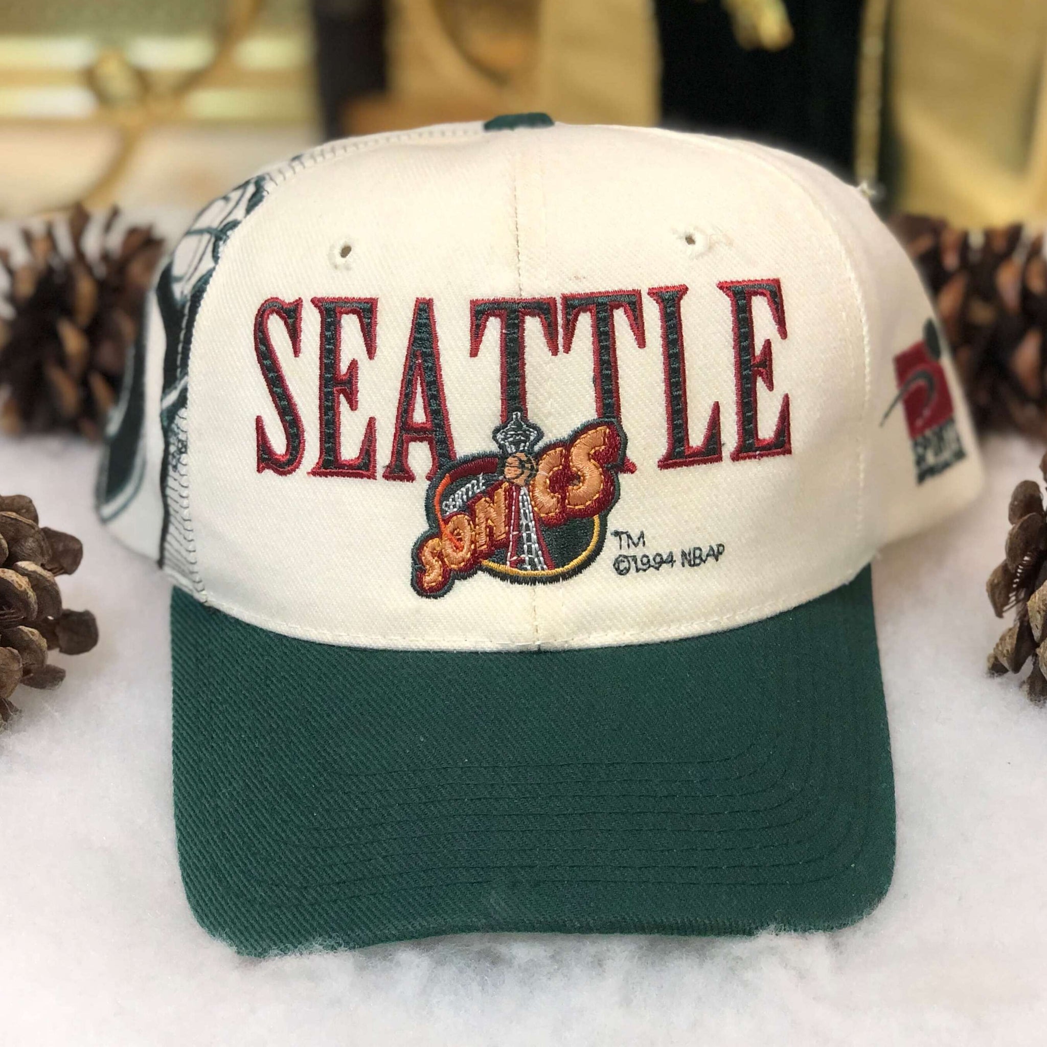 Vintage NBA Seattle Supersonics Sports Specialties Laser Snapback Hat