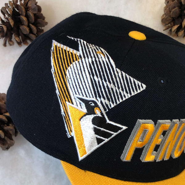Vintage NHL Pittsburgh Penguins Sports Specialties Shadow Snapback Hat