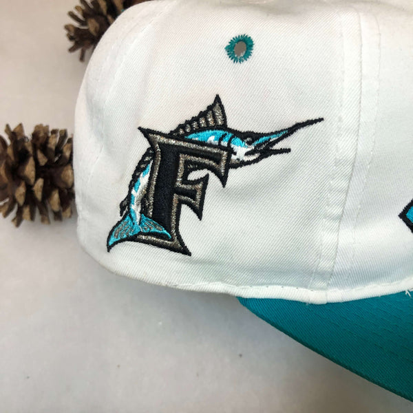 Vintage MLB Florida Marlins Sports Specialties Twill Script Snapback Hat