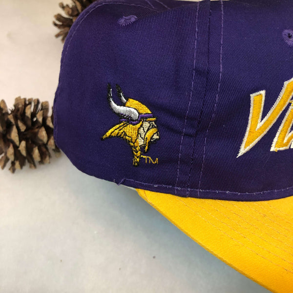 Vintage NFL Minnesota Vikings Sports Specialties Twill Script Snapback Hat