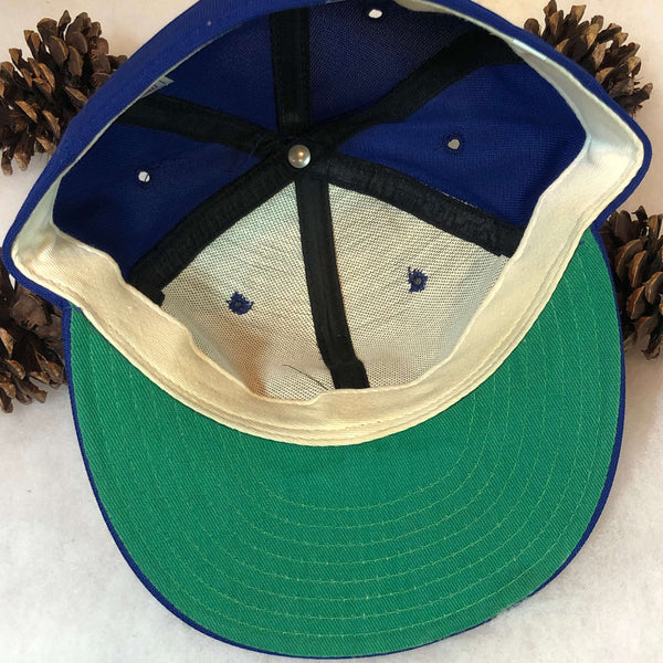 Vintage MLB Toronto Blue Jays New Era Polyester Fitted Hat 7