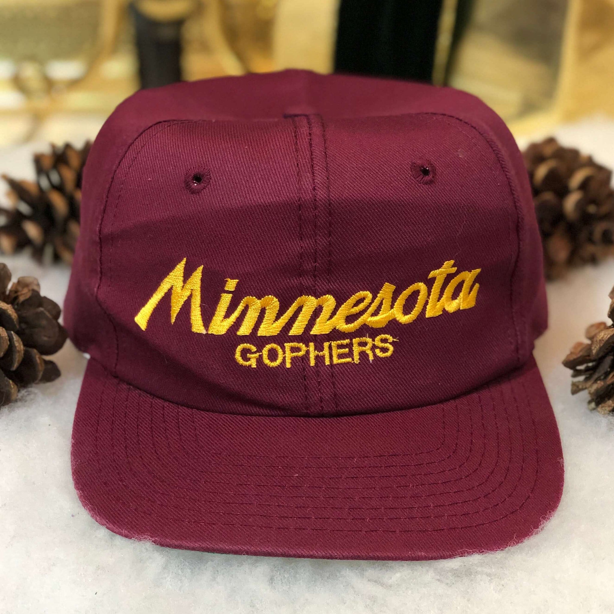 Vintage NCAA Minnesota Gophers Twins Enterprise Script Twill Snapback Hat