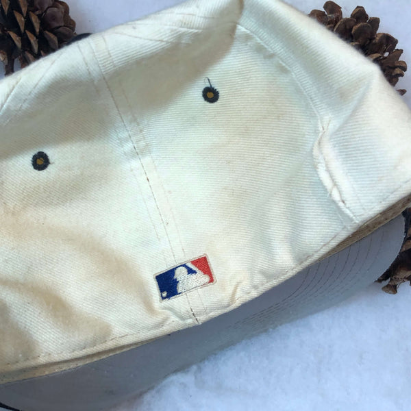 Vintage MLB Pittsburgh Pirates New Era Wool Fitted Hat 7 1/4