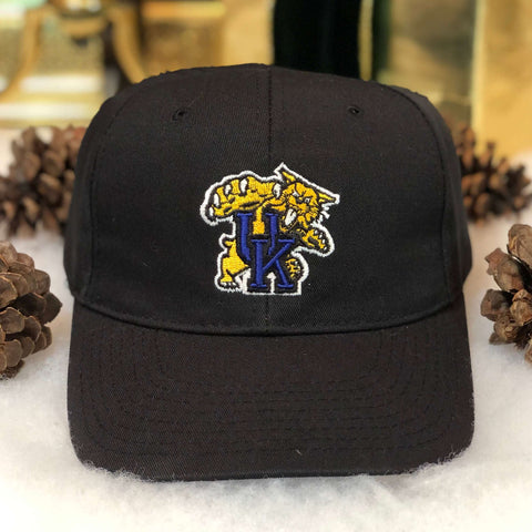 Vintage NCAA Kentucky Wildcats Captivating Headwear Twill Snapback Hat