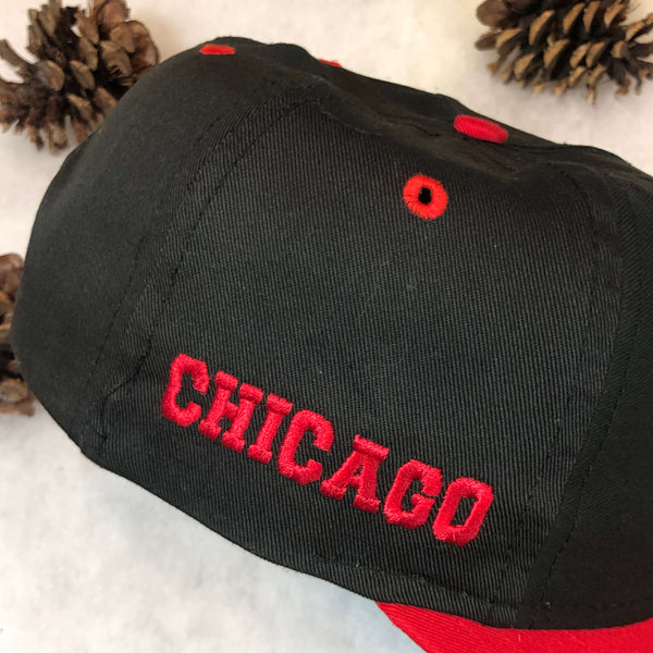 Vintage NHL Chicago Blackhawks Competitor Twill Snapback Hat
