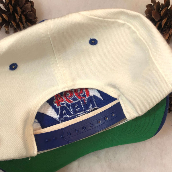 Vintage 1994 NBA Finals Logo Athletic Sharktooth Snapback Hat