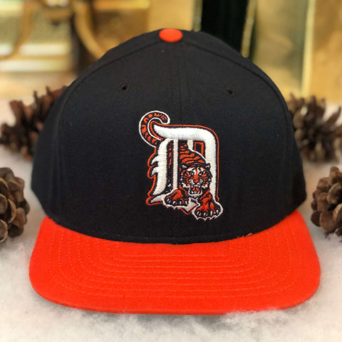Vintage MLB Detroit Tigers New Era Wool Snapback Hat