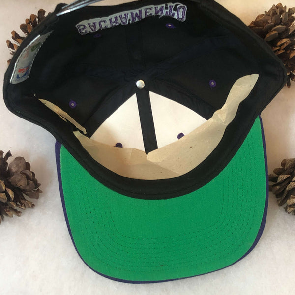 Vintage Deadstock NWOT NBA Sacramento Kings The G Cap Wave Snapback Hat