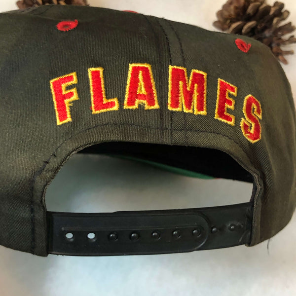 Vintage NHL Calgary Flames The G Cap Twill Snapback Hat