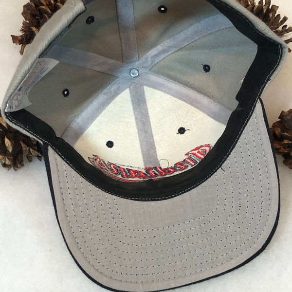 Vintage Deadstock NWOT MLB Cleveland Indians Drew Pearson Script Wool Snapback Hat
