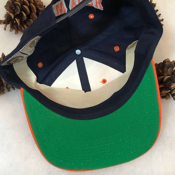 Vintage Deadstock NWOT NHL New York Islanders The G Cap Wave Twill Snapback Hat