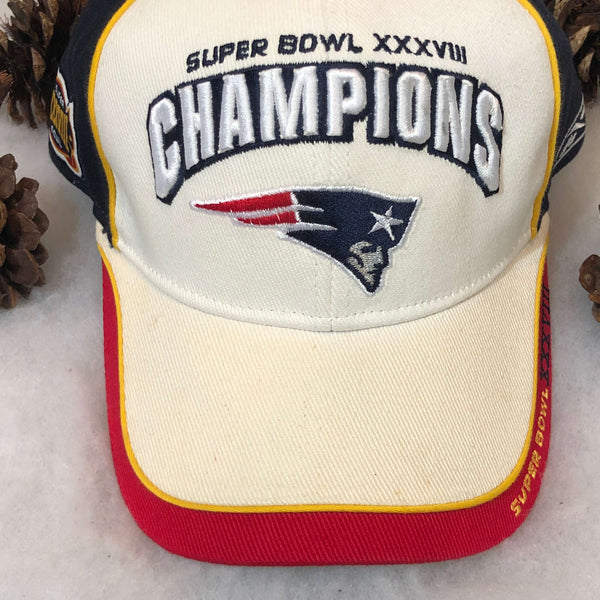 NWOT NFL New England Patriots Super Bowl XXXVIII Champions Strapback Hat