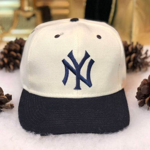 Vintage MLB New York Yankees Logo 7 Wool Snapback Hat