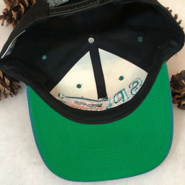 Vintage NBA San Antonio Spurs The G Cap Wave Twill Snapback Hat