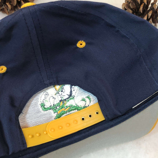 Vintage Deadstock NWOT NCAA Notre Dame Fighting Irish Logo 7 Twill Snapback Hat