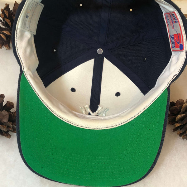 Vintage MLB New York Yankees Sports Specialties Plain Logo Snapback Hat