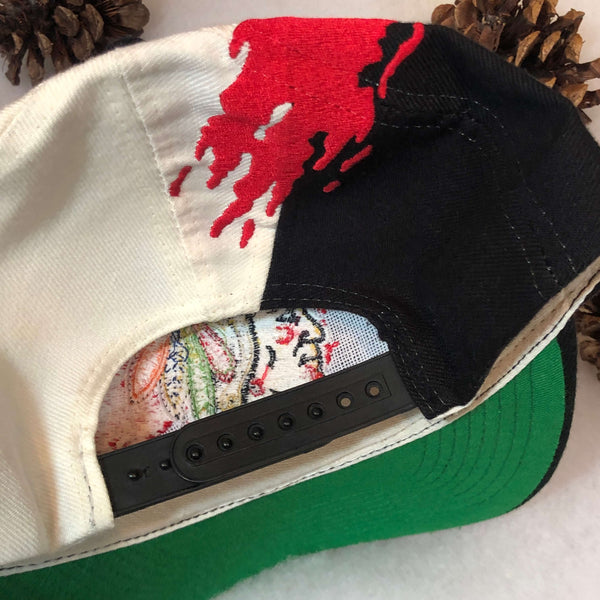 Vintage NHL Chicago Blackhawks Logo Athletic Splash Snapback Hat