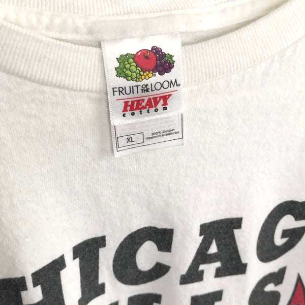 Vintage NBA Chicago Bulls Plain Logo T-Shirt (XL)