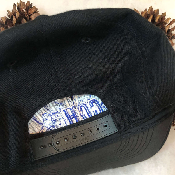 Vintage CCHA Central Collegiate Hockey Association Champions Wool Snapback Hat