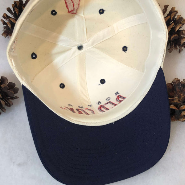 Vintage MLB Boston Red Sox Outdoor Cap Strapback Hat