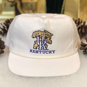 Vintage NCAA Kentucky Wildcats *YOUTH* Yupoong Twill Snapback Hat