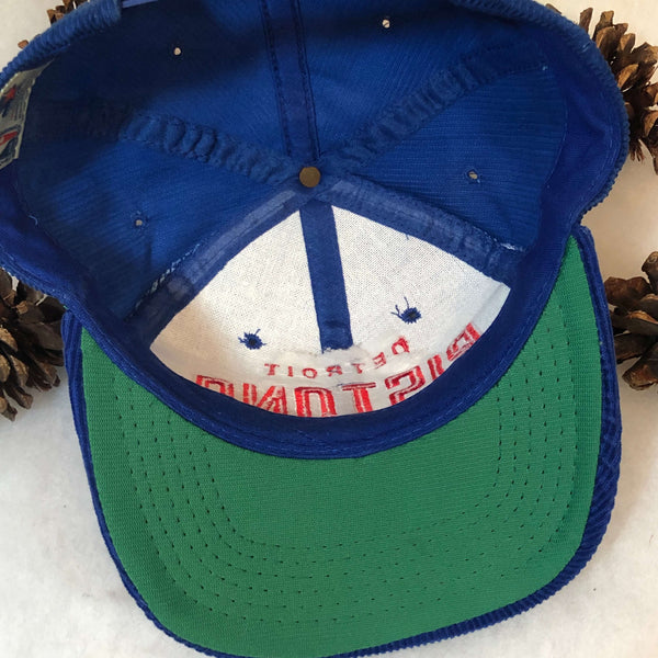 Vintage NCAA Detroit Pistons Starter Arch Corduroy Snapback Hat