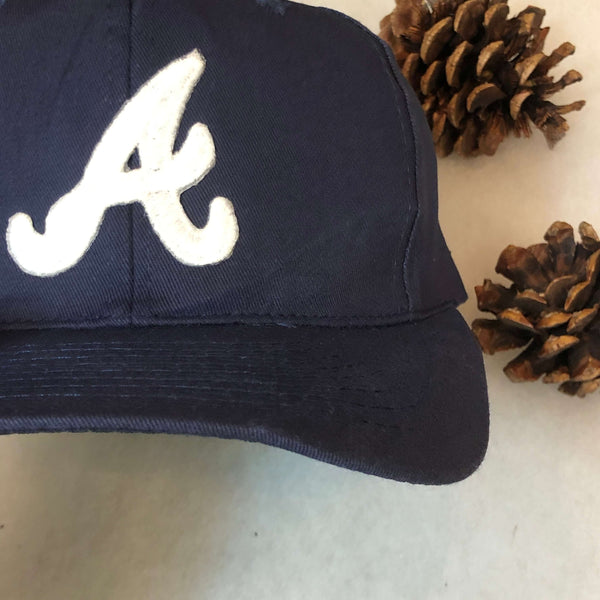 Vintage MLB Atlanta Braves Drew Pearson Chalk Line Twill Snapback Hat