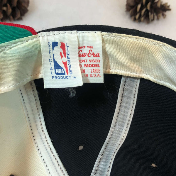 Vintage 1993 NBA Chicago Bulls 3-Peat World Champs New Era Wool Snapback Hat