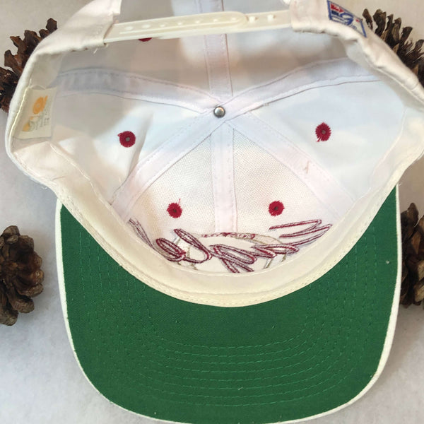 Vintage NCAA Boston College Eagles The Game Circle Logo Twill Snapback Hat