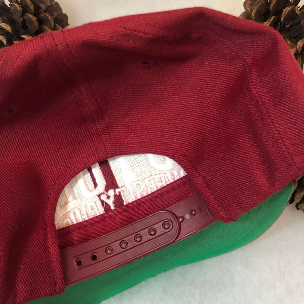 Vintage NCAA Loyola Chicago Ramblers Wool Arch Snapback Hat