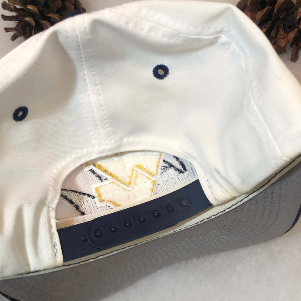 Vintage NCAA West Virginia Mountaineers Logo 7 Twill Sharktooth Snapback Hat