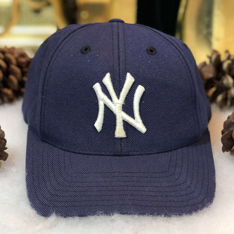 Vintage MLB New York Yankees Logo Athletic Snapback Hat